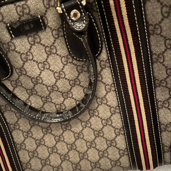 Gucci Bag! - Picture 13 of 13